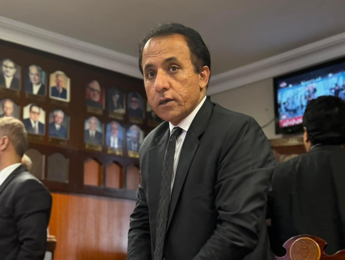 بار کونسل کے معاملات میں مداخلت ناقابل قبول، چیف جسٹس کو بار کے معاملات میں دلچسپی ہے تو اپنا عہدہ چھوڑ کر بار الیکشن میں حصہ لیں: منیر احمد خان کاکڑ