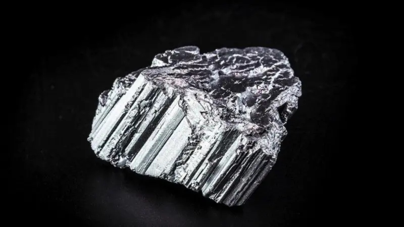 دھاتو ں کی درآمدات میں جاری مالی سال کے پہلے پانچ ماہ میں سالانہ بنیادوں پر 17فیصد اضافہ