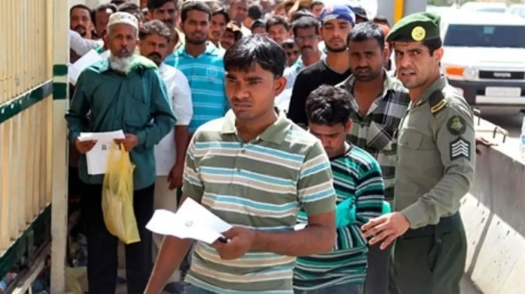 سعودی عرب میں اقامہ اور لیبر قانون کی 14 ہزار خلاف ورزیاں، 6 ہزار 285 غیرملکیوں کی واپسی