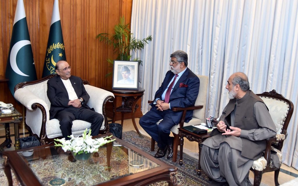 صدر مملکت آصف علی زرداری سے وفاقی وزیر خالد مگسی اور سینئر سیاستدان سردار یار محمد رند کی ملاقات