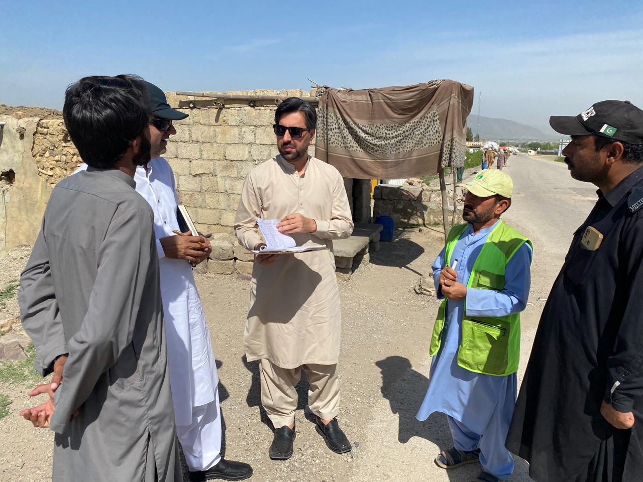 ایمرجنسی آپریشن سینٹر کے کوارڈینیٹر انعام الحق کا رکھنی پولیس چیک پوسٹ کا دورہ،پی ٹی پی پوائنٹ کا جائزہ